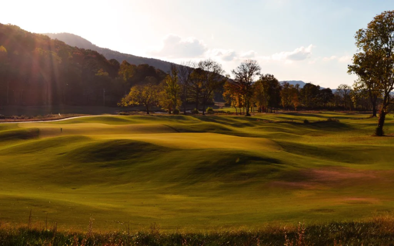 sweetenscovegolfclub 768x480